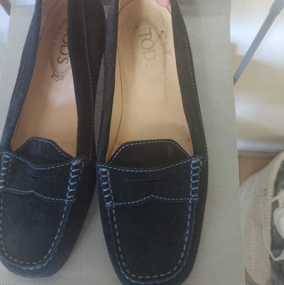 Tod's Black Suede Gommino Driving Loafers size 37 - Picture 10 of 14